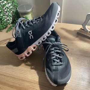 OnCloud Sneakers